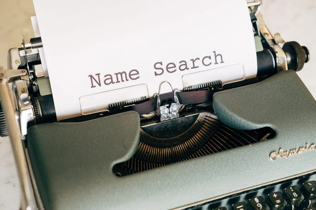 startup, seek, name-5238393.jpg